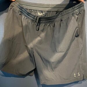 Men’s casual shorts